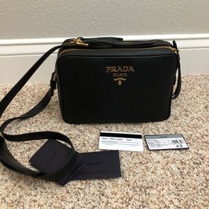 Prada Bandoliera Vitello Phenix Camera Crossbody